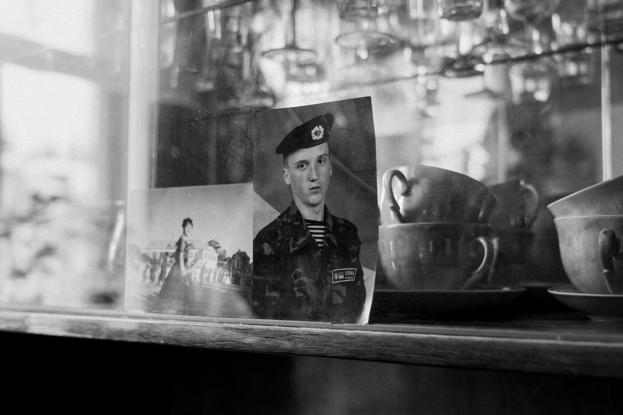 Нельзя жить в бункере восемь лет: начало войны глазами итальянского фотографа