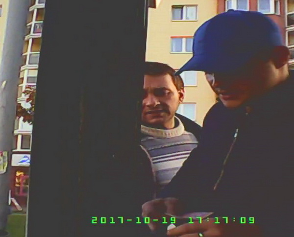 У Мінску “Робін Гуды” забралі ў кіроўцы тралейбуса талоны і раздалі пасажырам