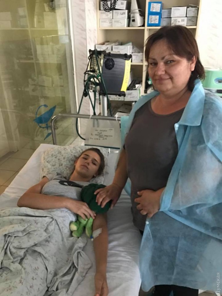Падчас пажару ў адэскім лагеры дзяўчынка вывела з будынка 8 дзяцей