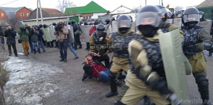 Пасля бунту цыганоў у пасёлак пад Тулай увялі 500 паліцэйскіх