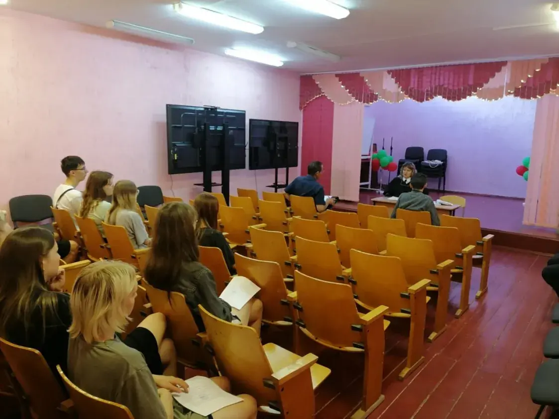 У Кармянскім раёне школьніка судзілі ў школе 
