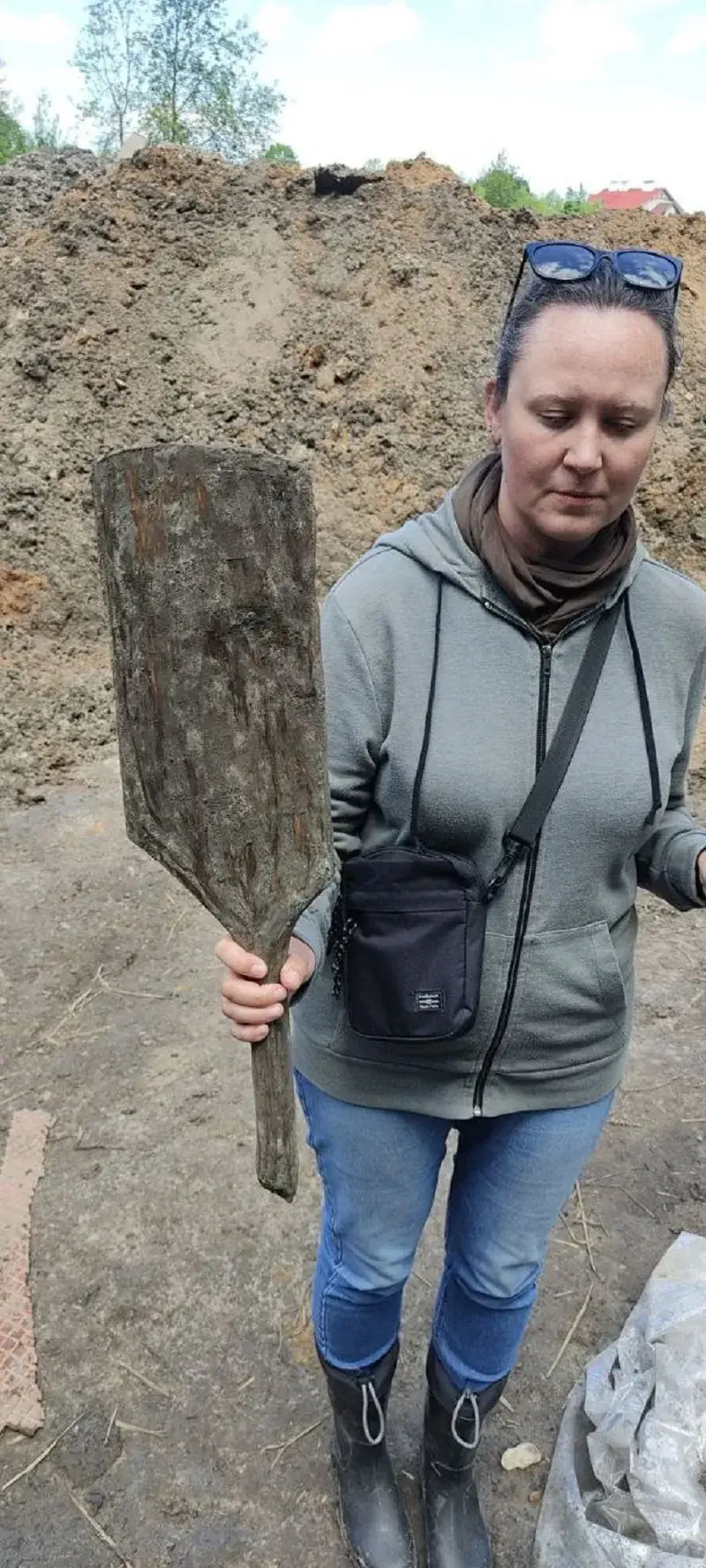 На Менцы знайшлі рыдлёўку, якой будавалі старажытны горад