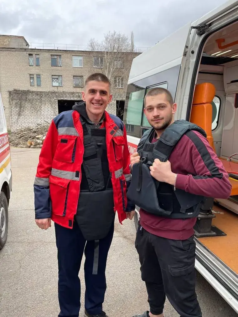 "Собрал руки, ноги, привёз в больницу" — рассказ врача "скорой" из Николаева