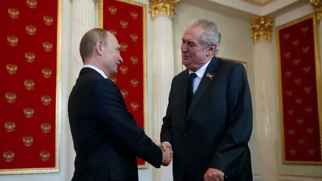 Усе цяжкасці беларусаў — праз Лукашэнку. Вялікая гутарка з чэшскім сенатарам