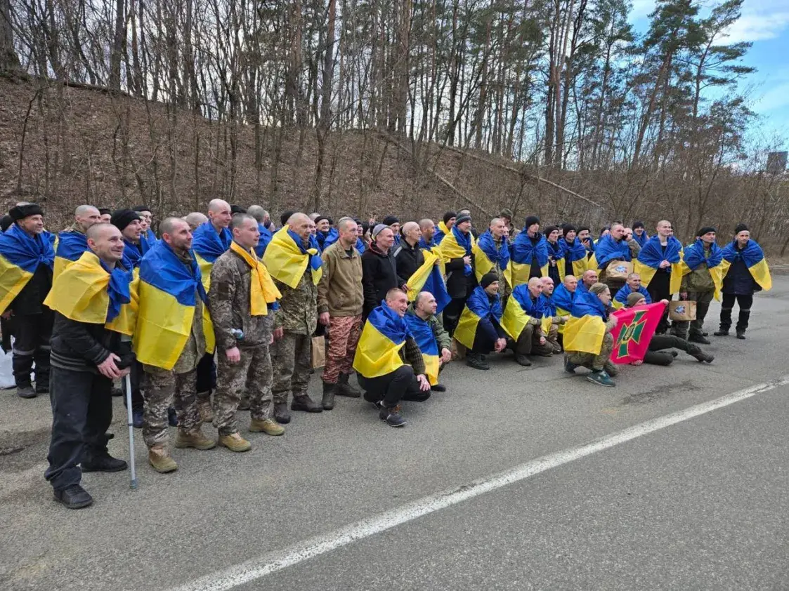 Украіна і Расія абмяняліся палоннымі праз тэрыторыю Беларусі
