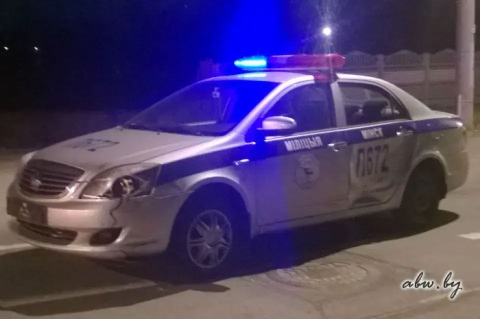 У Мінску была пагоня за BMW, пашкоджаныя дзве машыны ДАІ (АБНОЎЛЕНА)