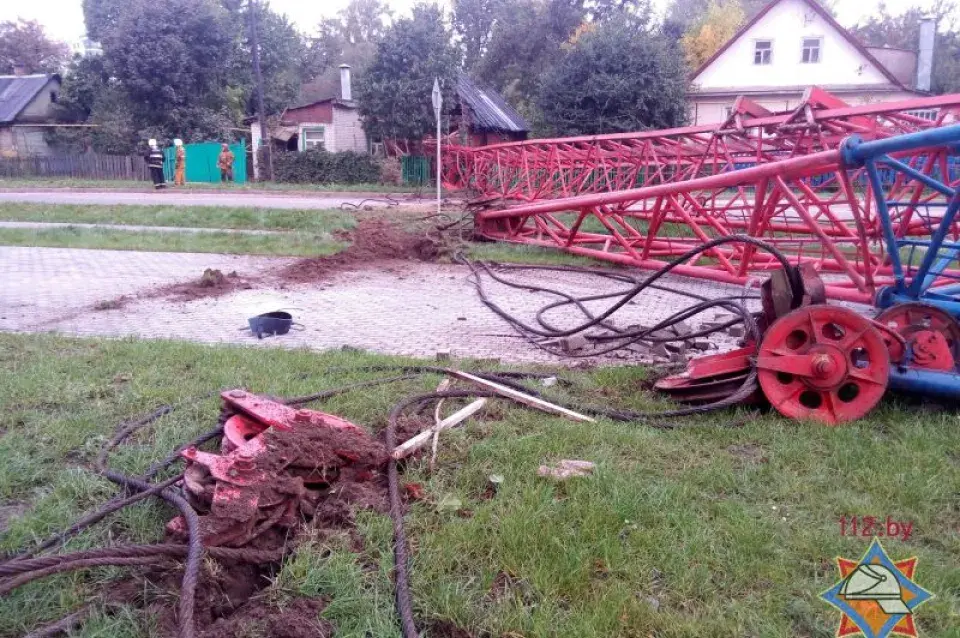 У доме, на які зваліўся вежавы кран, была 2-гадовая дзяўчынка