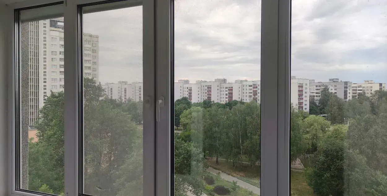 Кватэра Ціханоўскіх знаходзіцца ў мікрараёне "Усход"/ e-auction.by