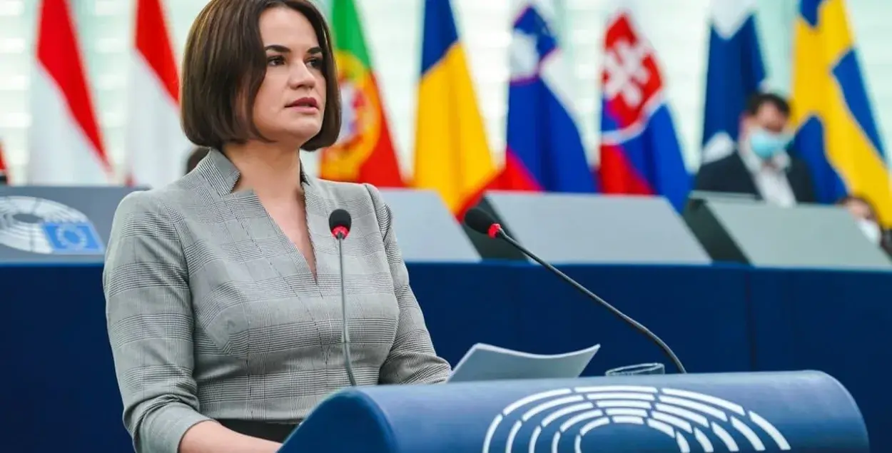 Святлана Ціханоўская / @tsikhanouskaya
