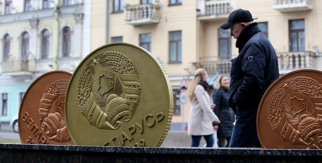 На ежы эканомяць 38% апытаных / Getty Images/Bloomberg/Andrey Rudakov
