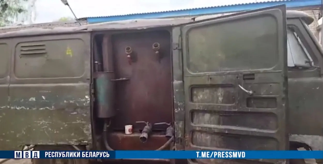 Belarusian moonshiner / t.me/pressmvd
