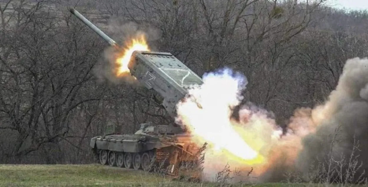Падаляк паказаў, як расійскі "Сонцапёк" наносіць удары па ўкраінскіх пазіцыях