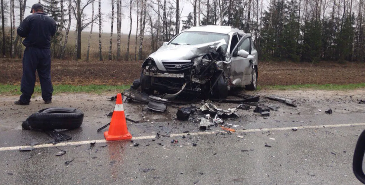 У аўтааварыі пад Бранскам загінуў адзін беларус, трое атрымалі траўмы