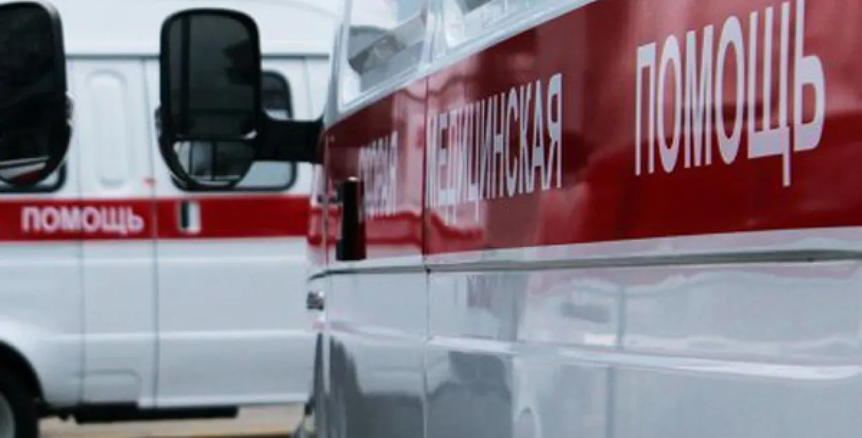 У Мінску школьніца трапіла пад маршрутны аўтобус