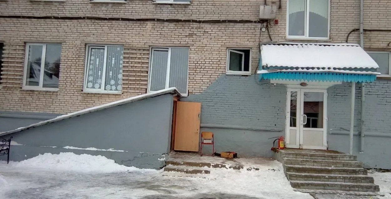 У Вілейцы на пажары эвакуявалі 45 дзяцей (фота)