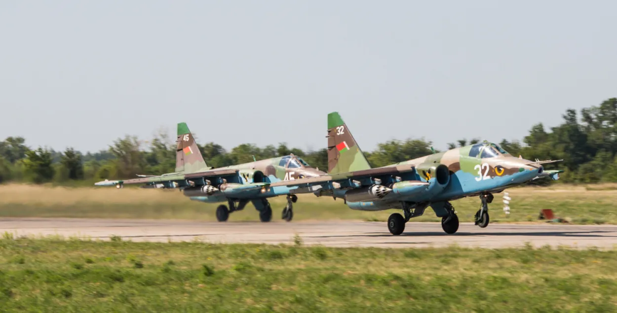 Су-25 узброеных сіл Беларусі
