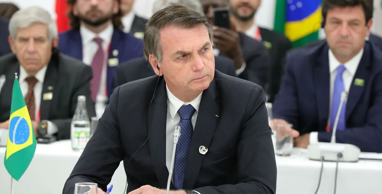 66-гадовы Жаір Балсанару даўно перамяншае сур'ёзнасць віруса / РІА "Новости"​