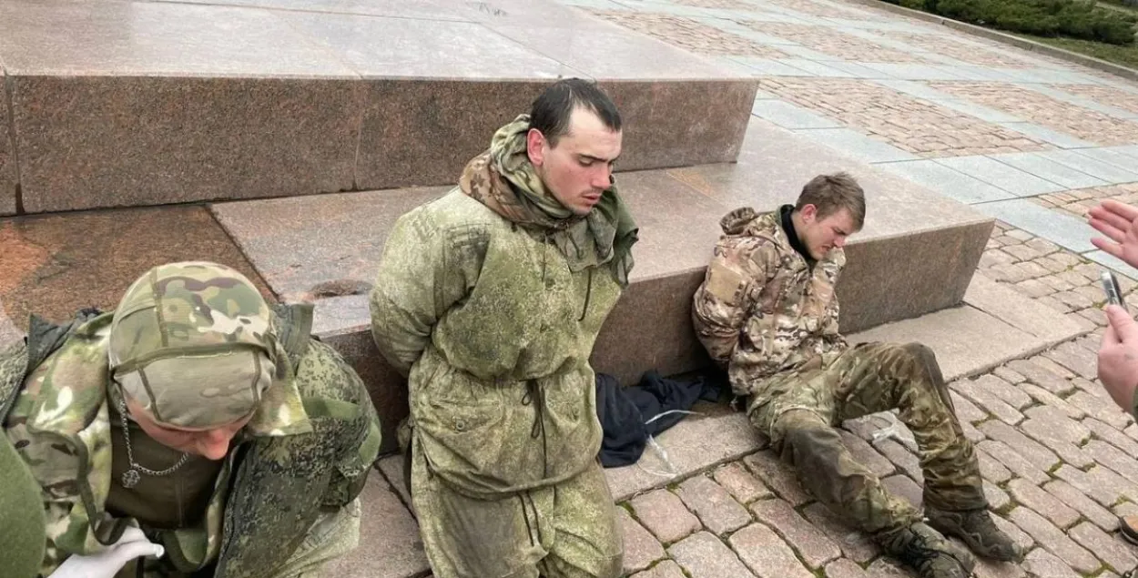Пленные российские военные / unian.net​