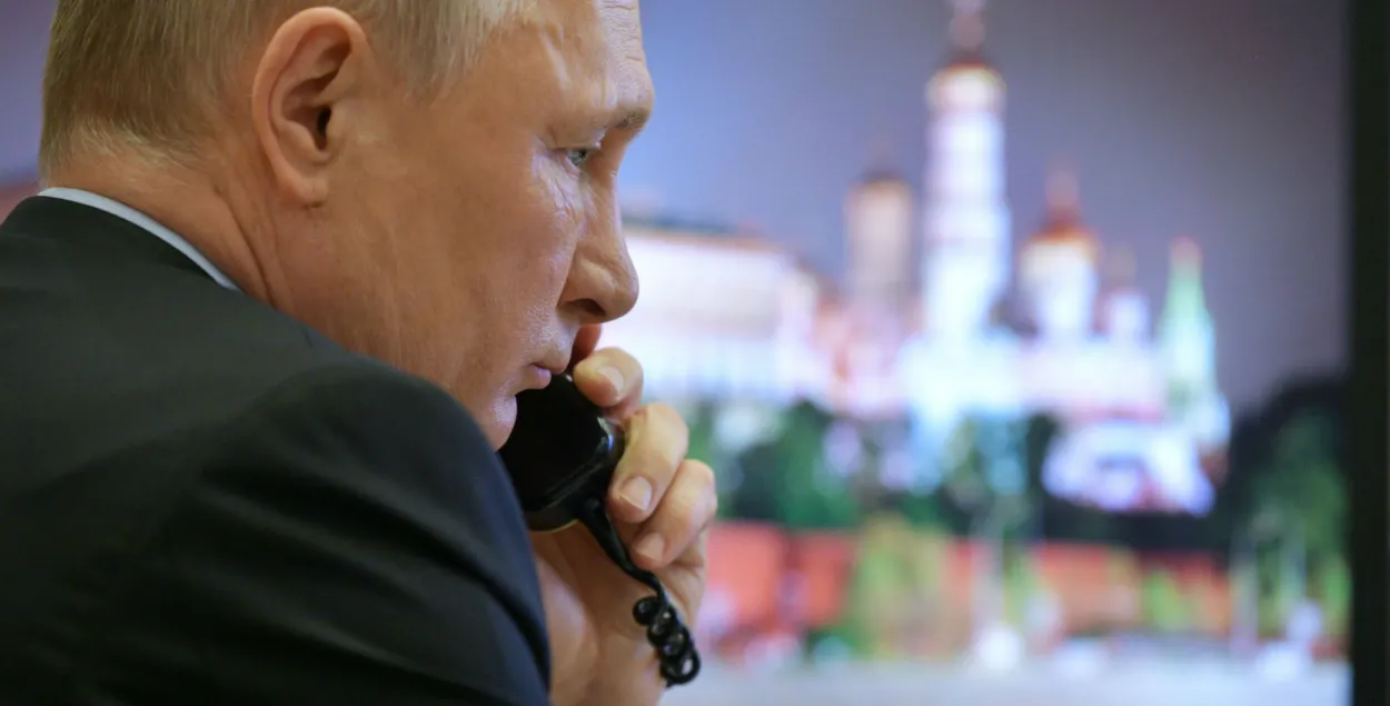 Пуцін перанёс вайсковы парад 9 траўня на пазнейшы час