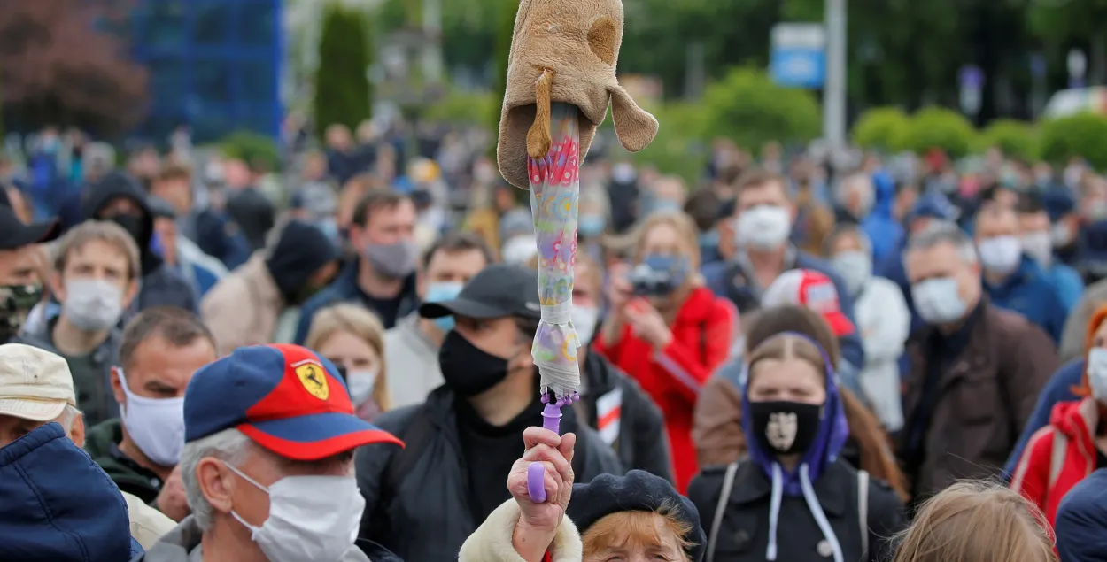 Рэцэпт ад Сівака: падышоў, распісаўся і далей жывеш, працуеш, прагульваешся 