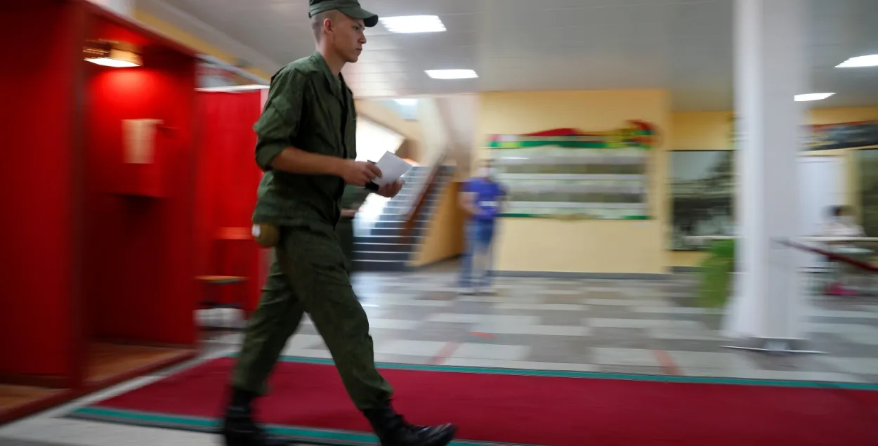 Ярмошына заявіла, што на выбарчых участках могуць увесці прапускны рэжым