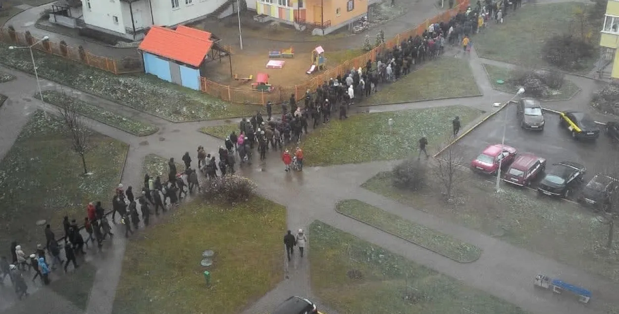 У адным з мікрараёнаў Мінска / Telegram