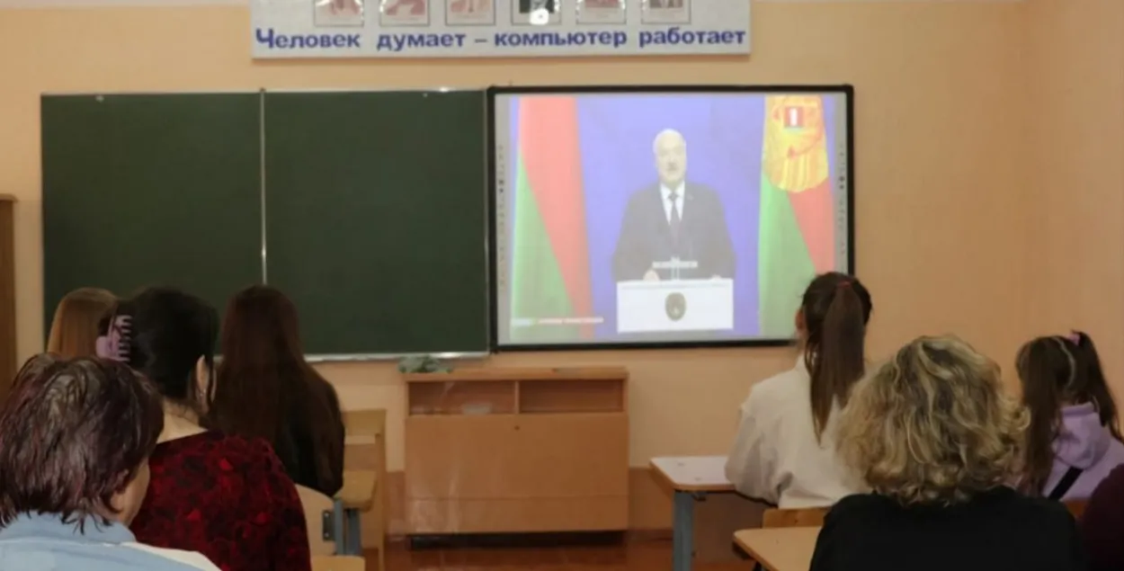 Беларусаў запалохалі рэпрэсіямі, цяпер палохаюць ядзернай зброяй / t.me/brestoik/
