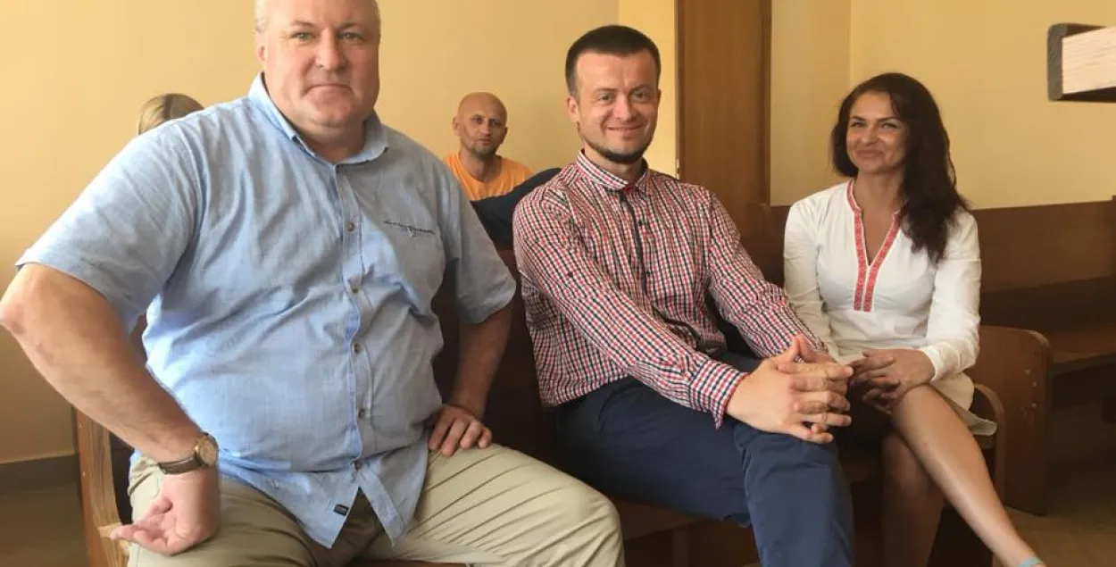 У Кастрычніцкім на працэсе блогера Павука суддзя ўзяў самаадвод!