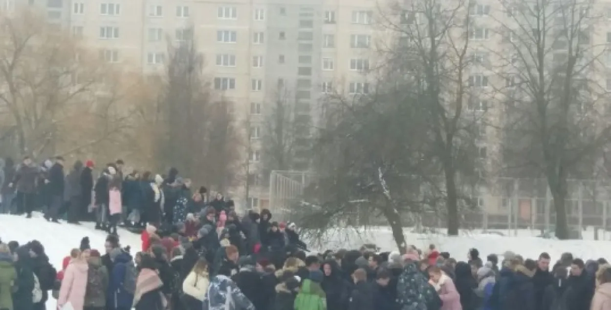 В Гродно нашли 16-летнего "минера" гимназии, возбуждено уголовное дело