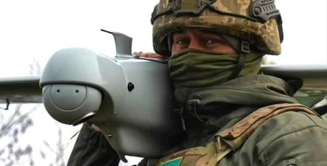 Боец украинской "Армии дронов" / https://www.facebook.com/GeneralStaff.ua/
