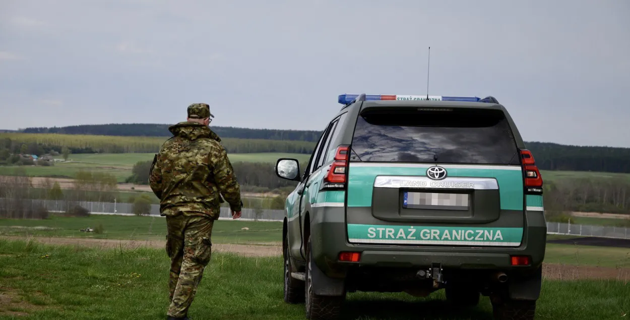 Польскі памежнік на мяжы з Беларуссю /&nbsp;twitter.com/Straz_Graniczna
