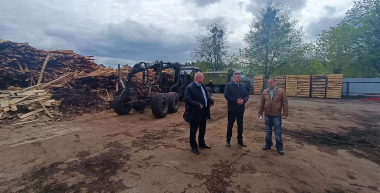 Міністр у Жыткавіцкім раёне / t.me/minleshoz/
