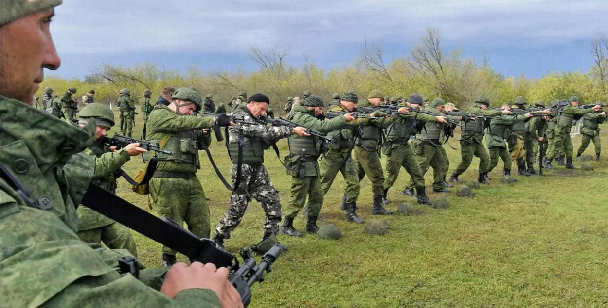 Перад адпраўкай на фронт / ria.ru
