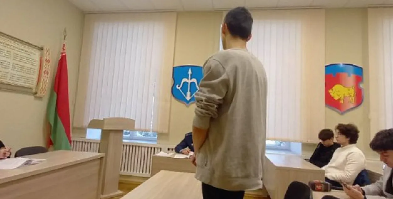 Уклонист, которого судили в военкомате / bvn.by
