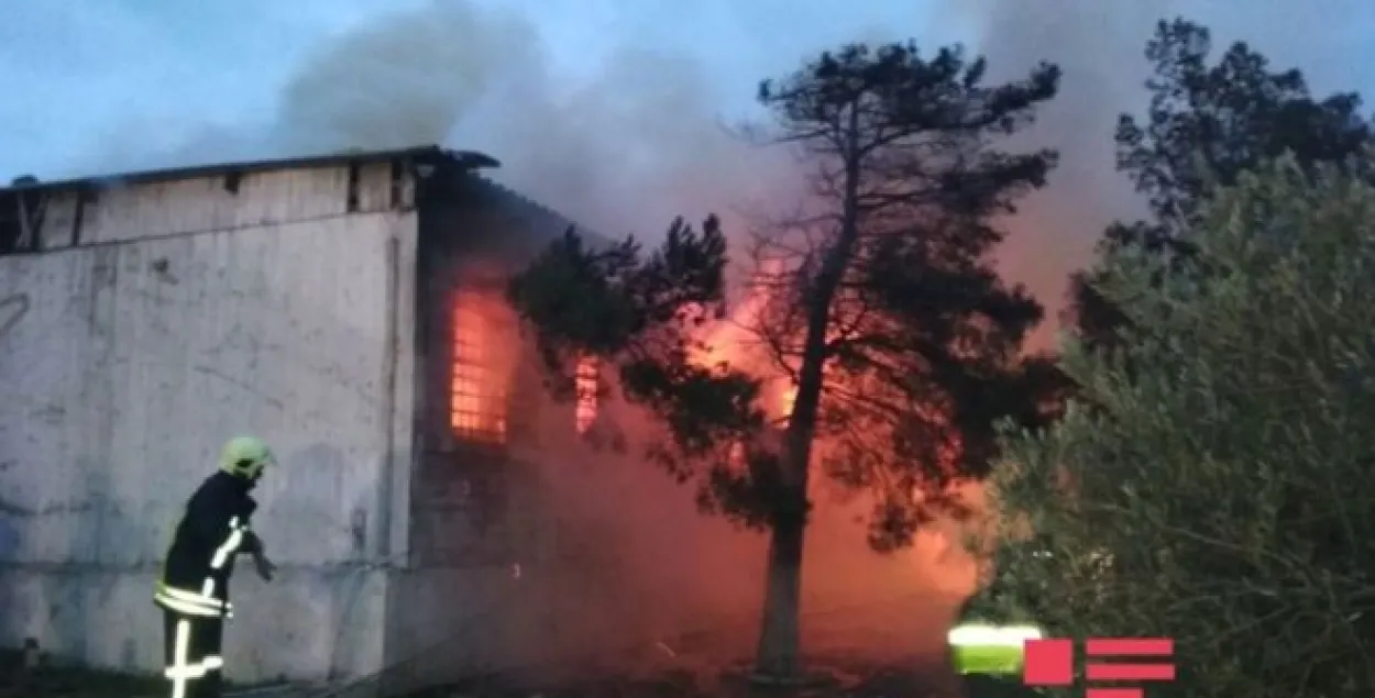 Падчас пажару ў Баку ў наркалагічным цэнтры загінулі дзясяткі чалавек