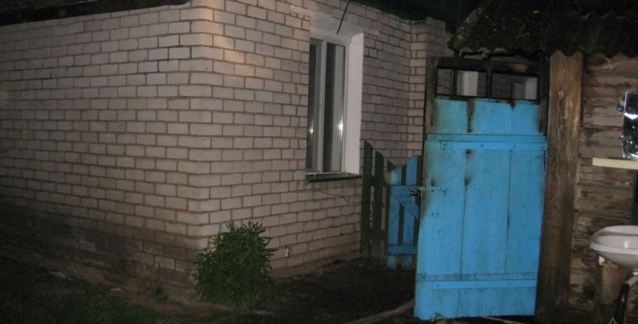 У Асіповіцкім раёне на пажары загінуў пенсіянер