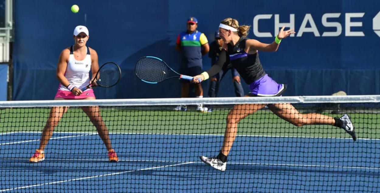Вікторыя Азаранка выйшла ў чвэрцьфінал парнага разраду US Open