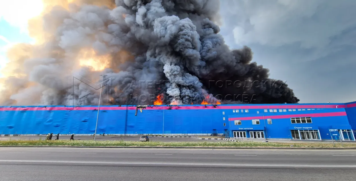 Пожар на складе Ozon / агентство городских новостей "Москва"​