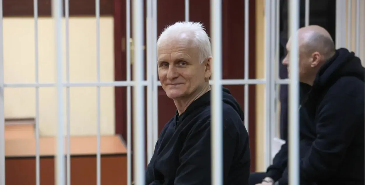 Нобелеўскі лаўрэат, праваабаронца Алесь Бяляцкі асуджаны на 10 гадоў / spring96.org
