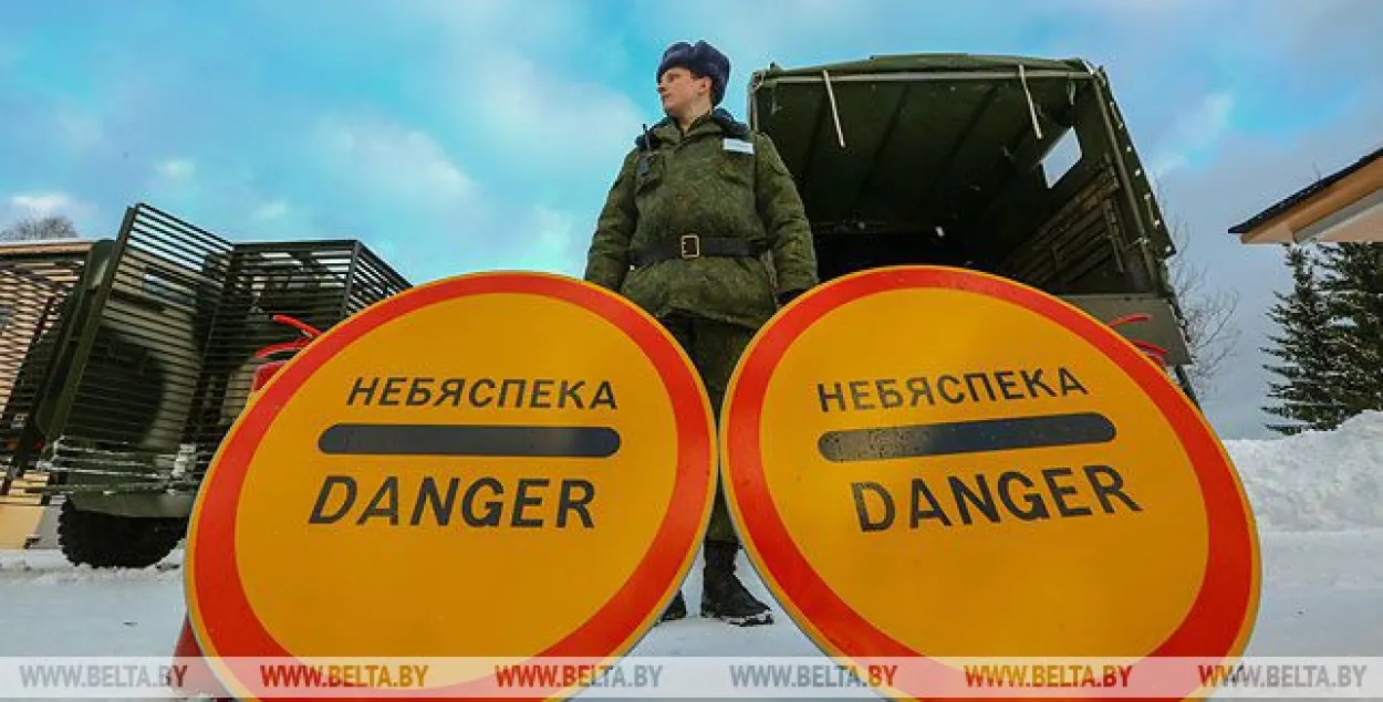 Вясковец некалькі гадоў хаваў у сене 100-кілаграмовую авіябомбу