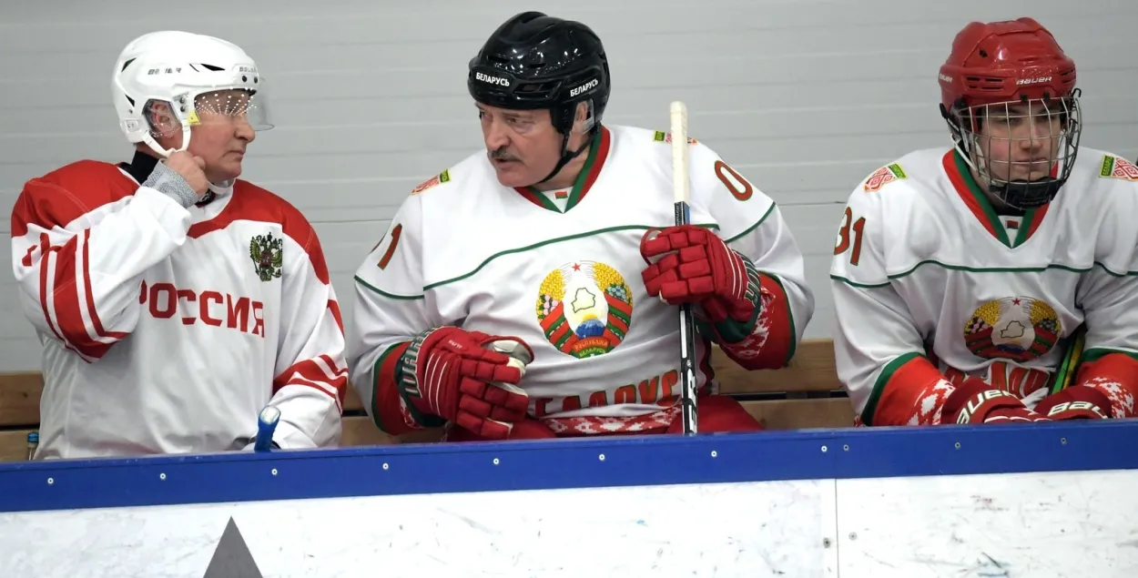 IIHF will not allow Belarus and Russia to compete in their tournaments until the end of the war / mk.ru
