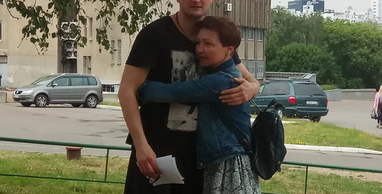 In Pavel Sviardlou's photo: Viktar Danilau and Nina Shydlouskaya