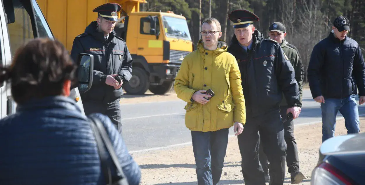 Змітра Дашкевіча і Філіпа Шаўрова ў Курапатах таксама затрымалі (відэа)
