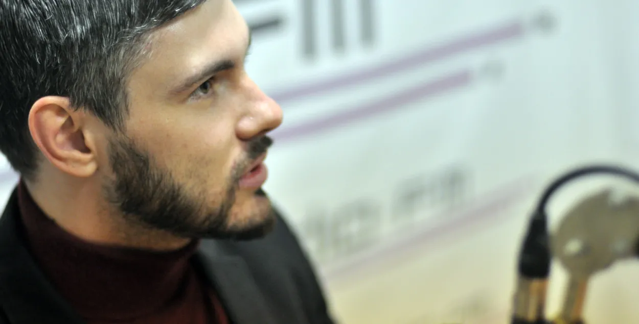А 15-й гадзіне ў эфіры будзе палітолаг Арсеній Сівіцкі