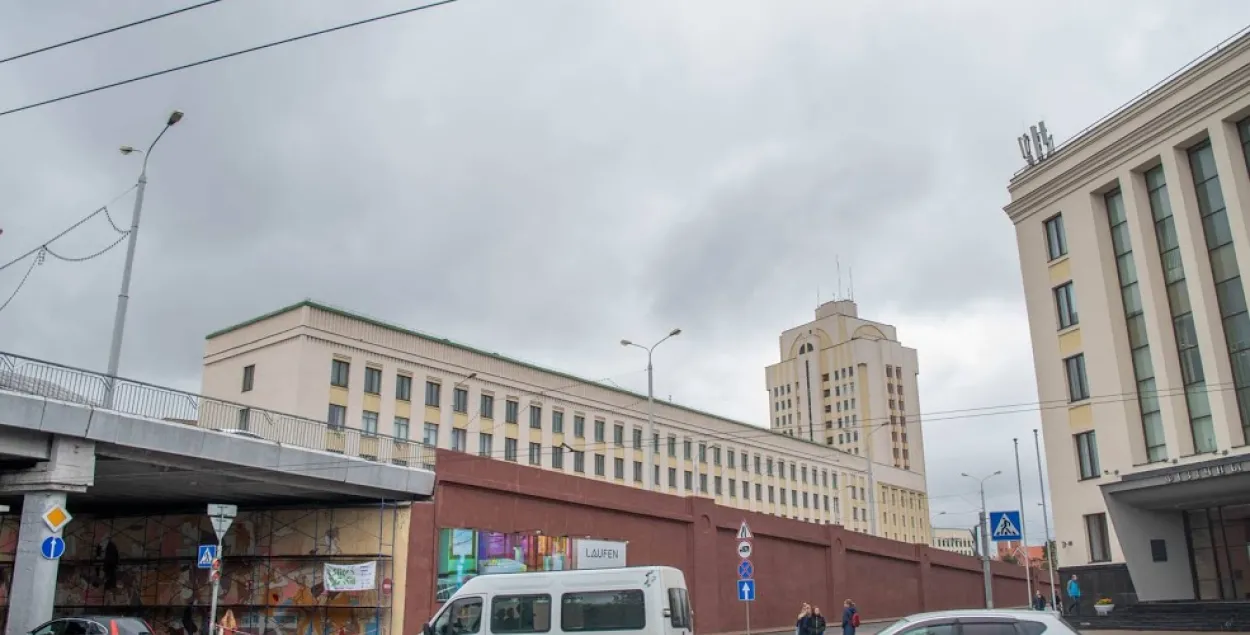 +1 капейка: у Беларусі зноў даражэе аўтамабільнае паліва