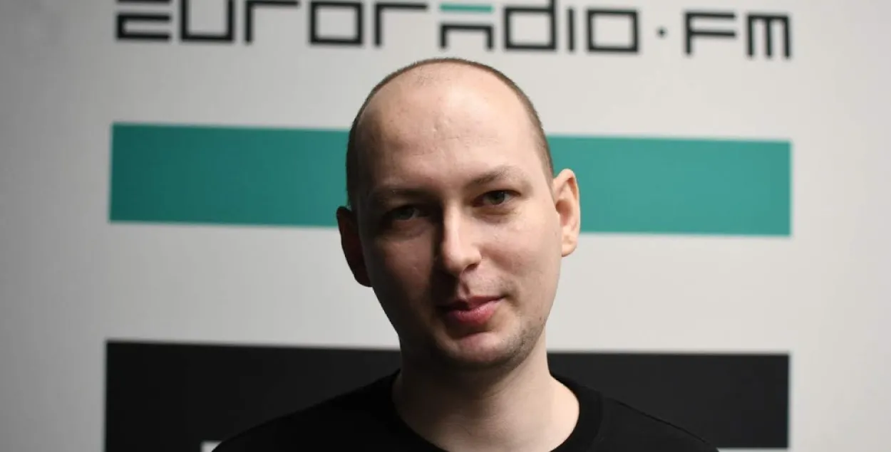 Блогера Эдуарда Пальчыса прызналі палітвязнем