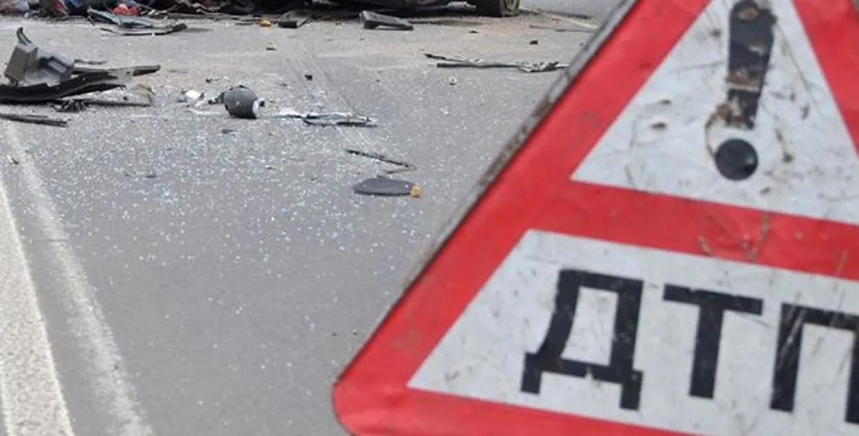 У Мінску матацыкліст-бяспраўнік трапіў у аварыю, уцякаючы ад ДАІ