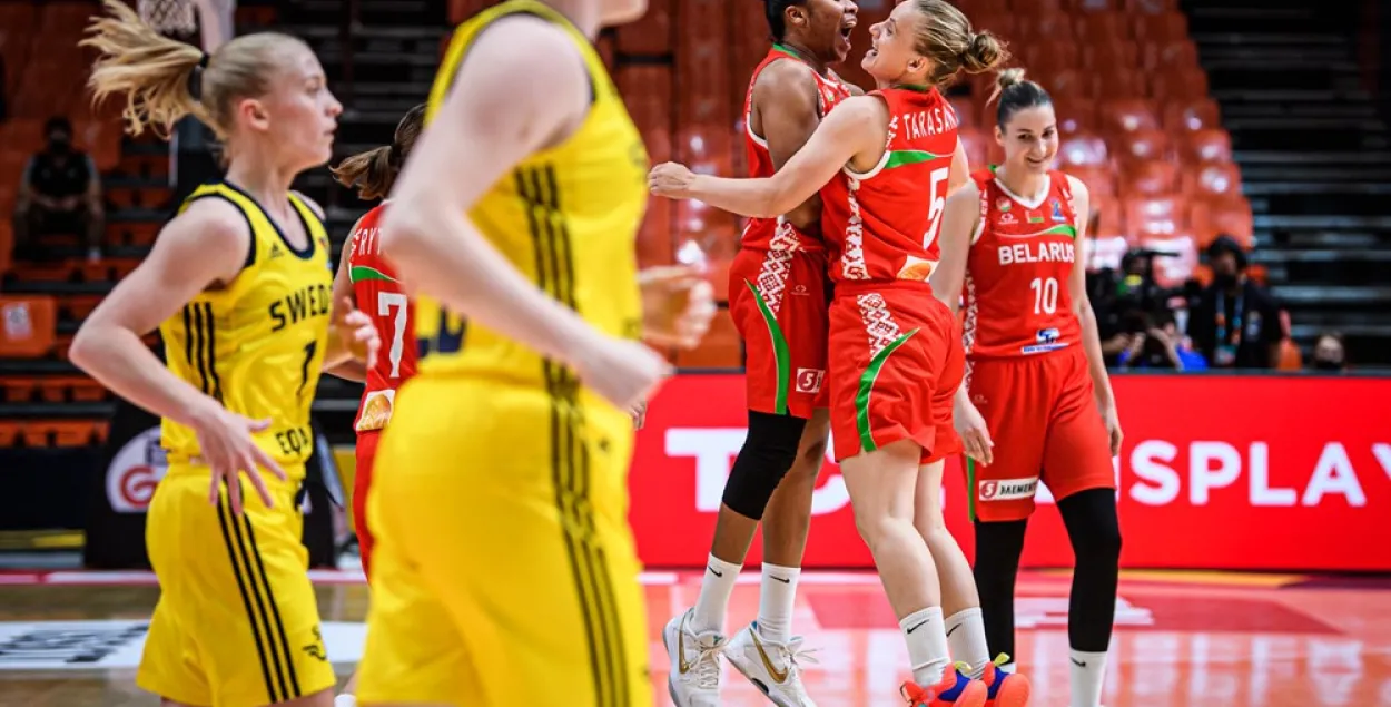 Во время матча группового этапа Беларусь &mdash; Швеция / FIBA​