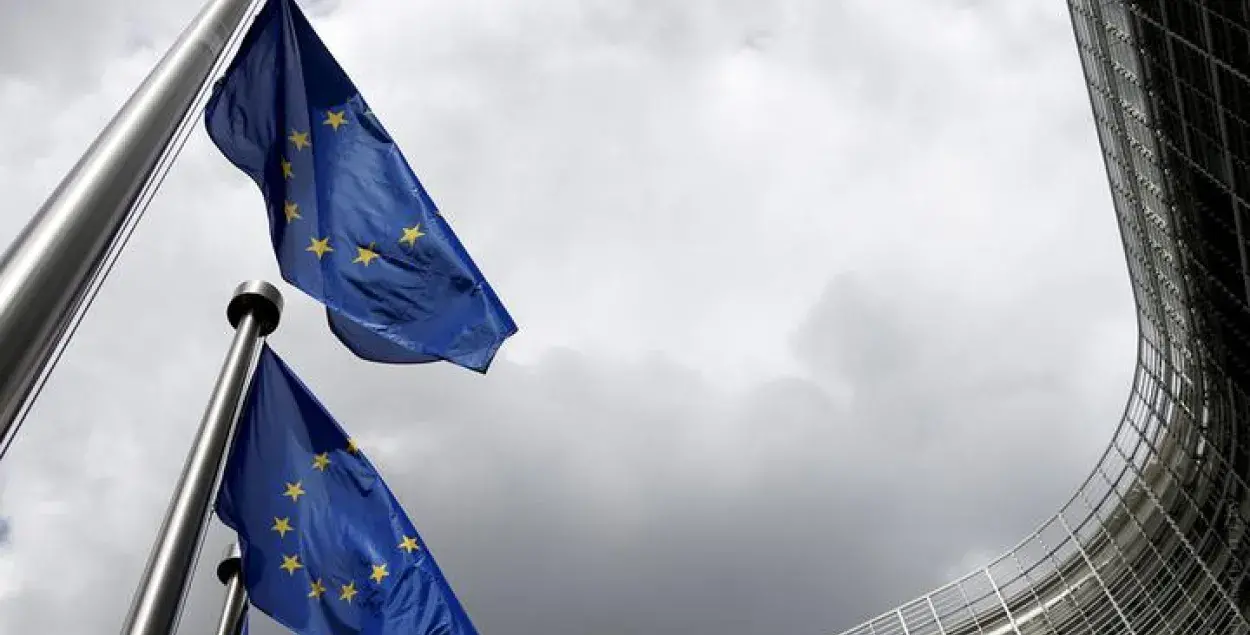 Тысячы беларусаў сталі грамадзянамі краін ЕС
