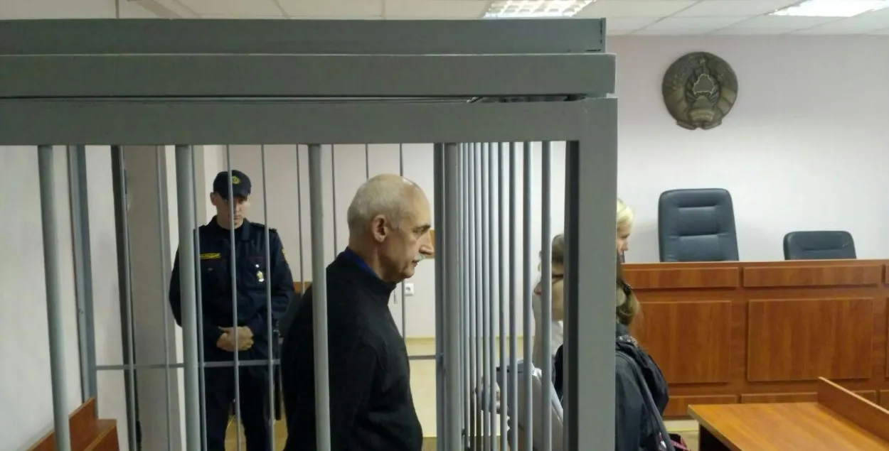 Экс-кіраўнік выдавецтва Экзархата Грозаў памілаваны ўказам Лукашэнкі